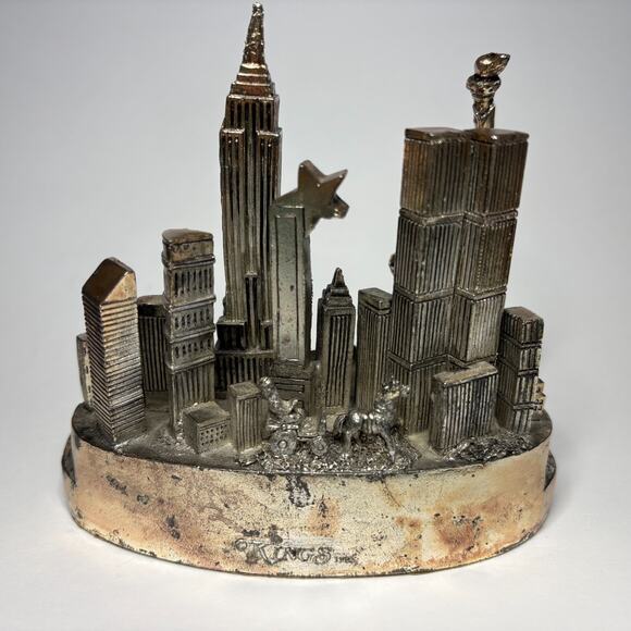 NYC Bldgs Statue Of Liberty World Trade Center NEW YORK Skyline Souvenir AS IS! - Picture 2 of 10